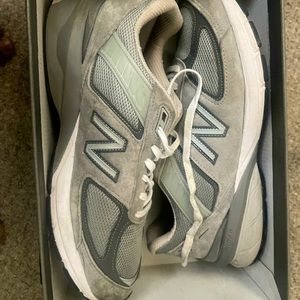 New balance v5 mens